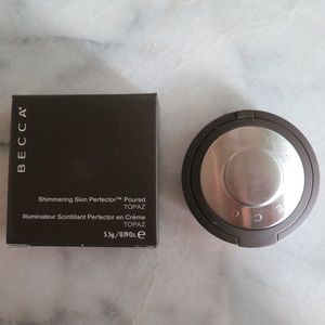 BECCA Topaz Shimmering Skin Perfector Poured